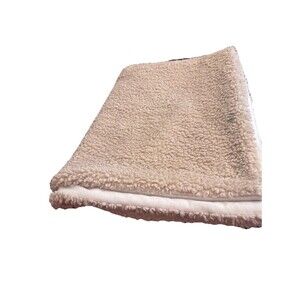 UGG Small Throw Blanket 29” X 39”